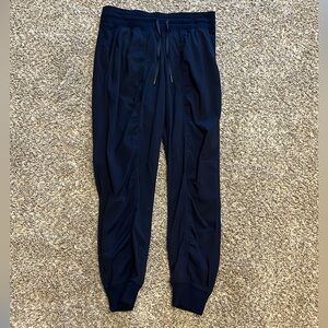 Lululemon dance studio jogger